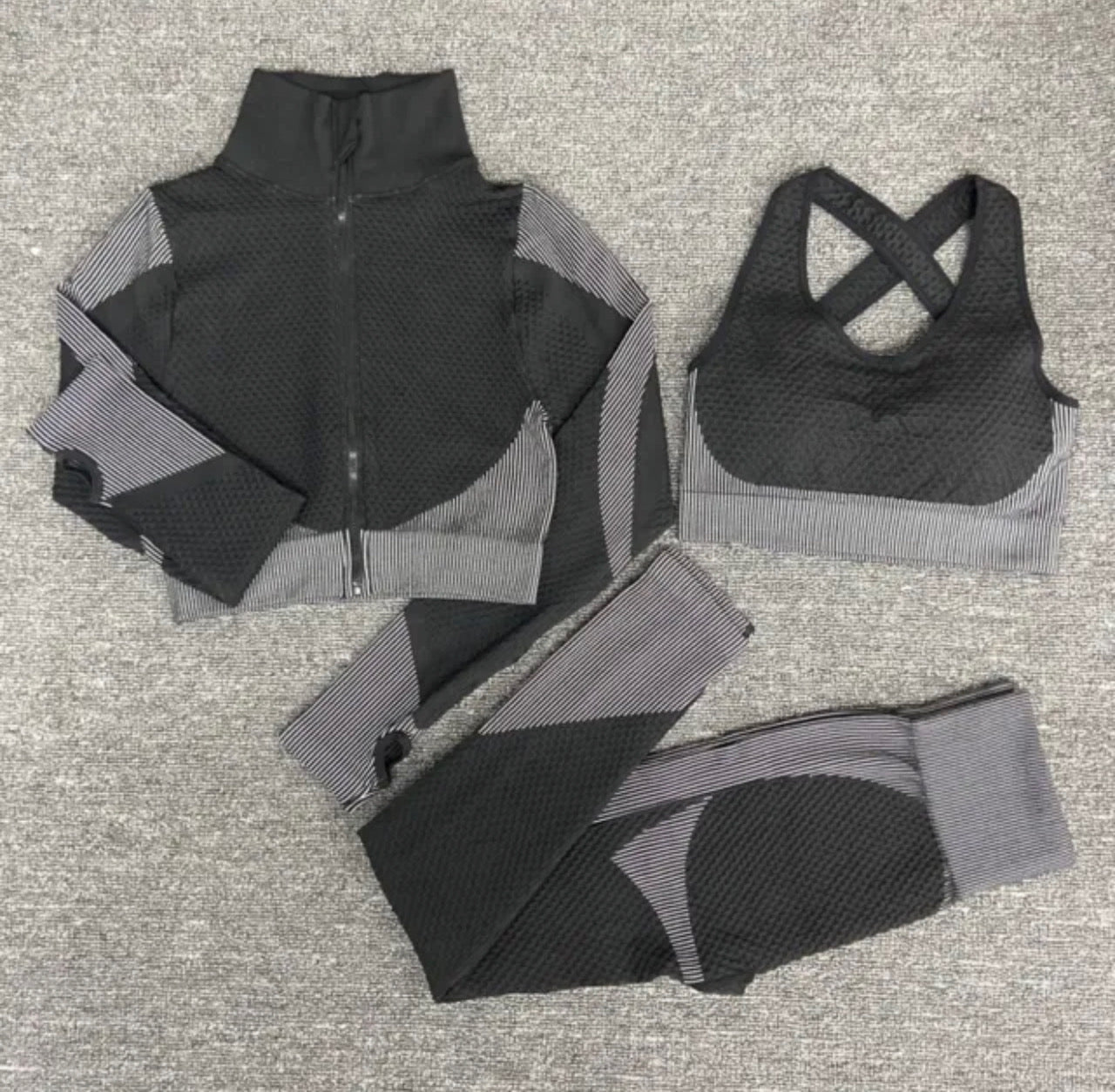 3-Piece Seamless Fitness Set (Women)